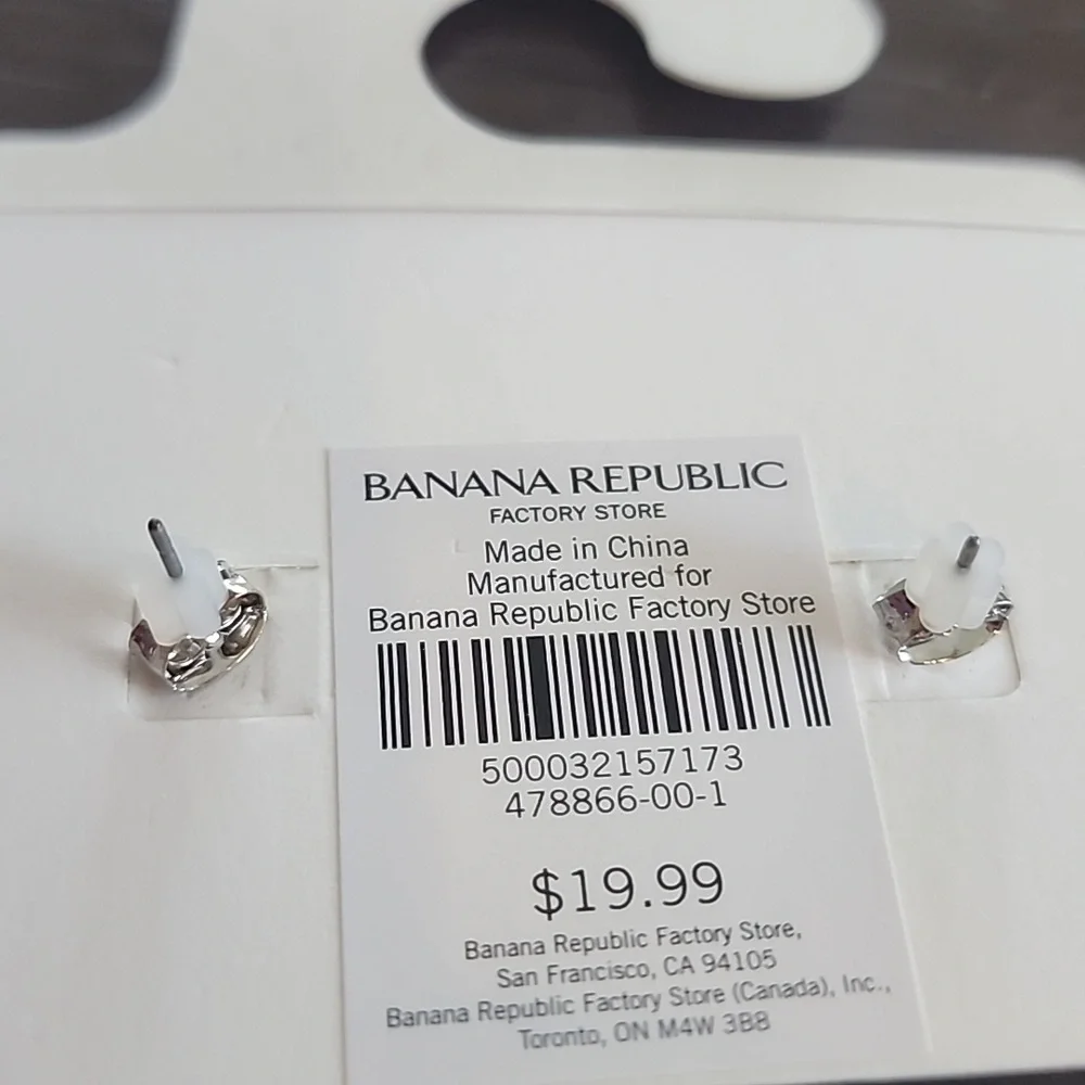 Banana Republic Two-Tone Triangle Stud Earrings - Picture 3 of 3